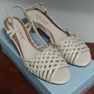 Hush Puppies Soft&Style NWT